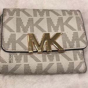 Michael Kors wallet